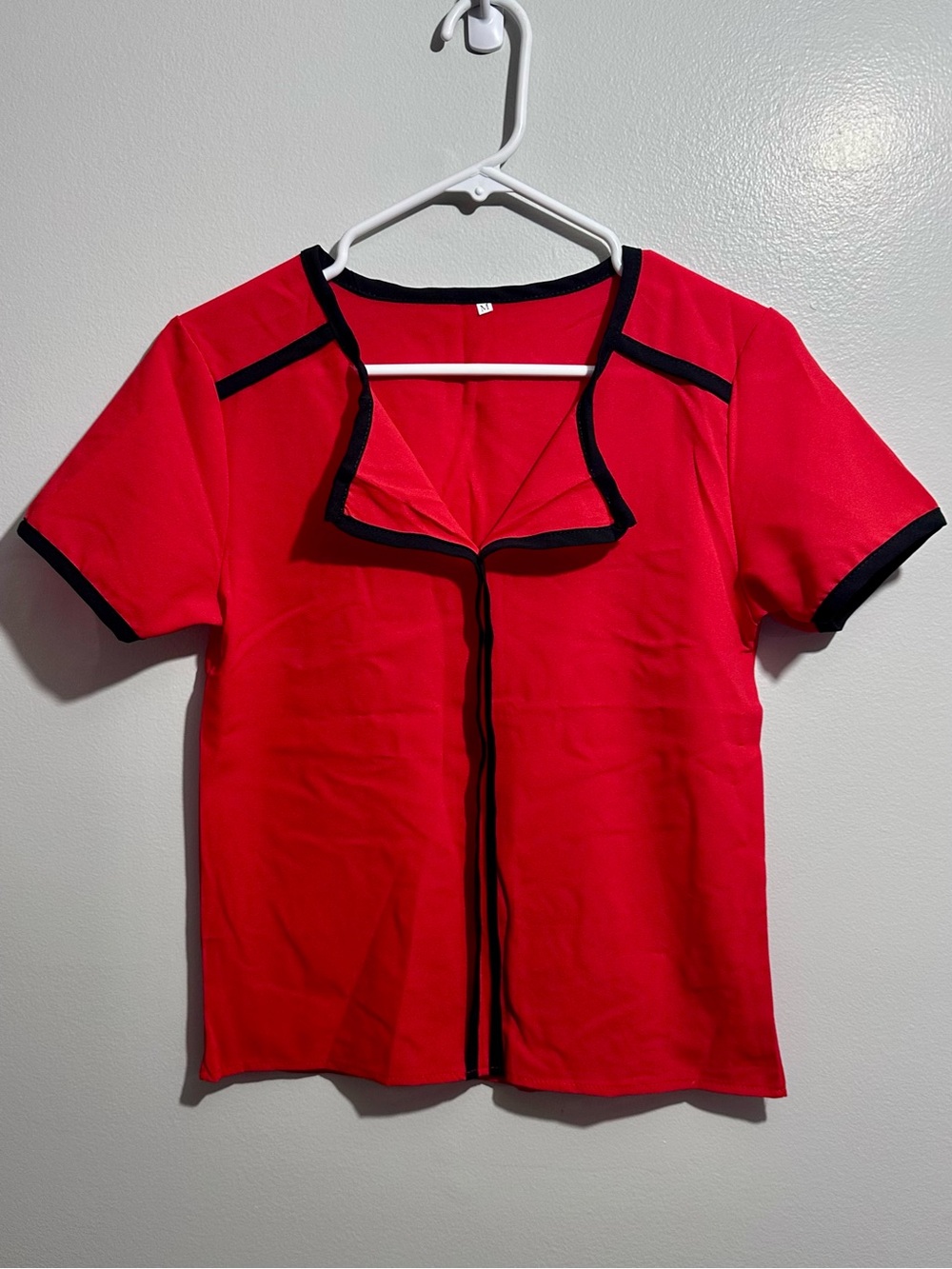 Red Short Sleeve Contrast Trim Top Size M (1437)